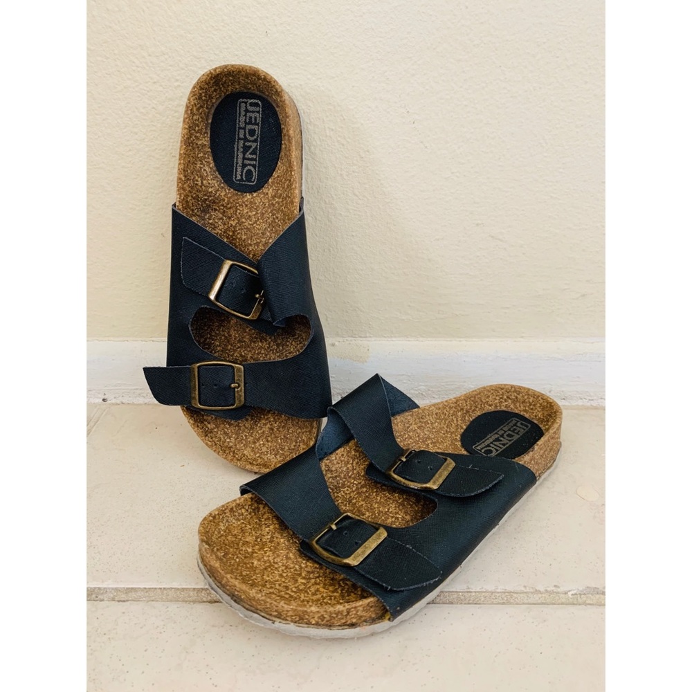 Black comfy Sandals (Birkenstock Style)